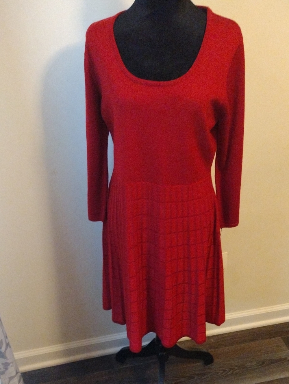 NWT Calvin Klein Red Long-Sleeve Scoop Neck Knit Dress